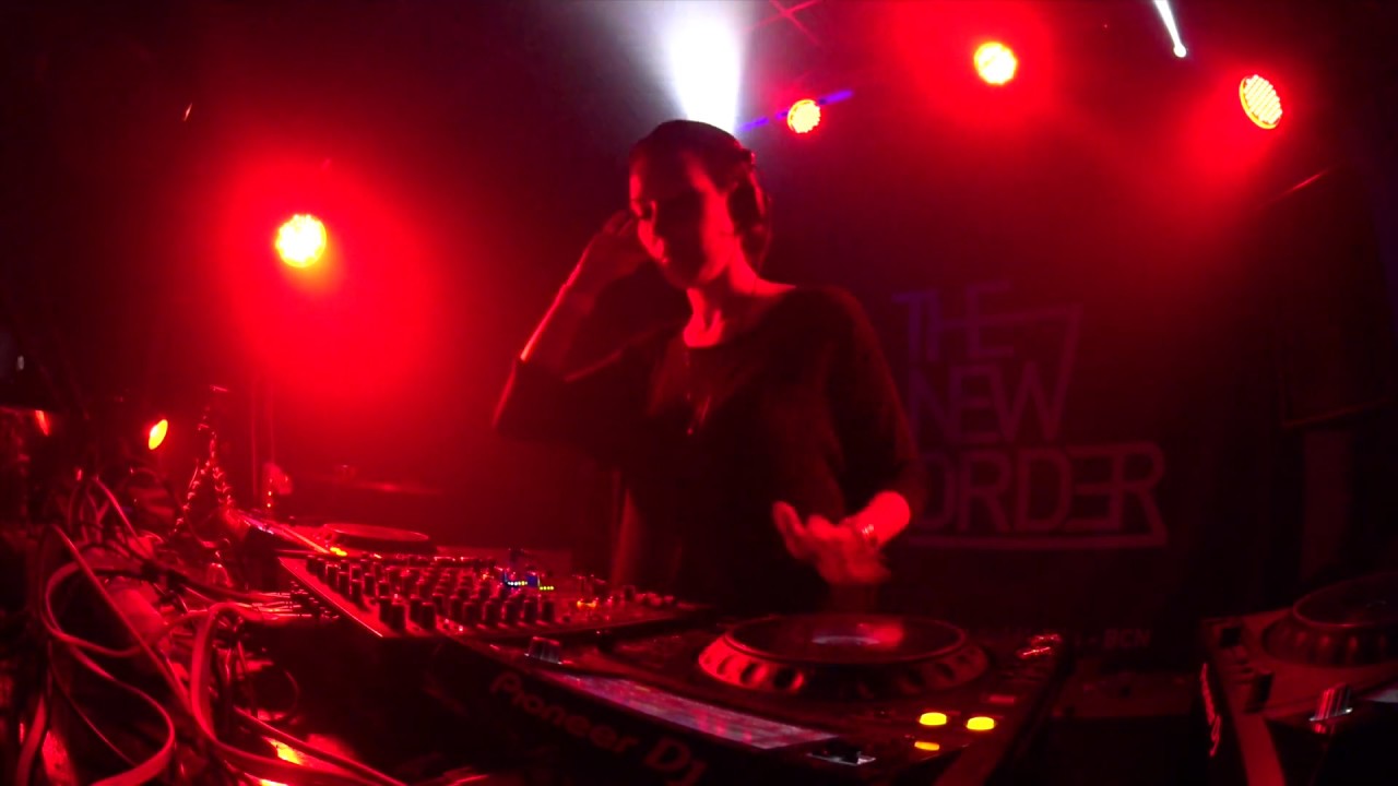 CANDY COX @ ROBOTA TV #13 (Recorded at THE NEW ORDER CLUB - SPAIN/ DEC.2019)