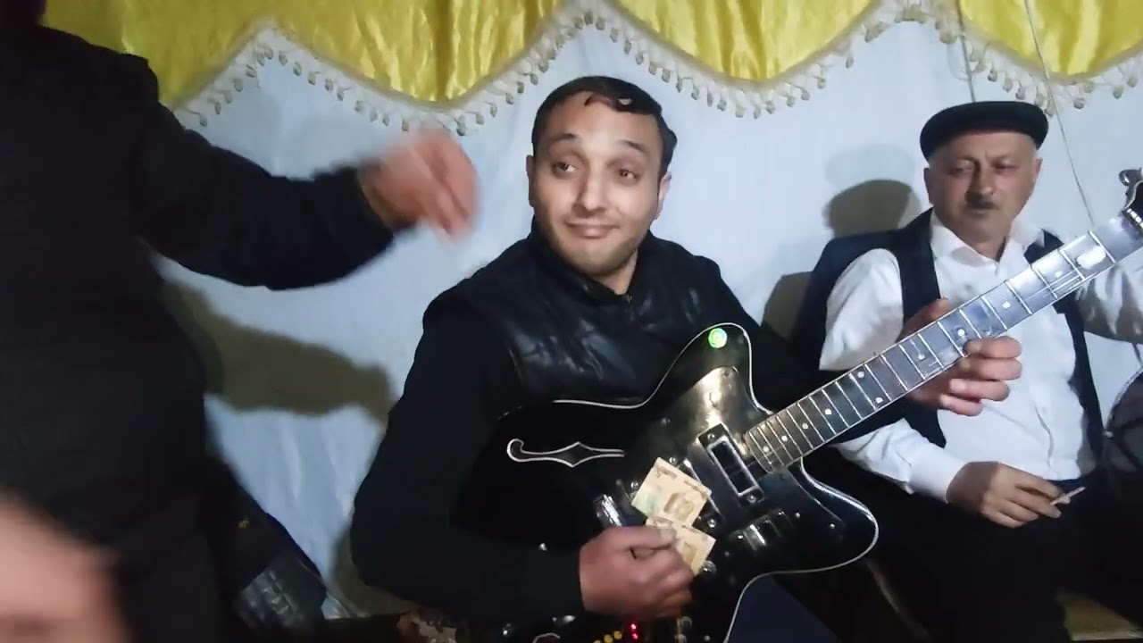sadiq gitara abune olun kanalima dostlar