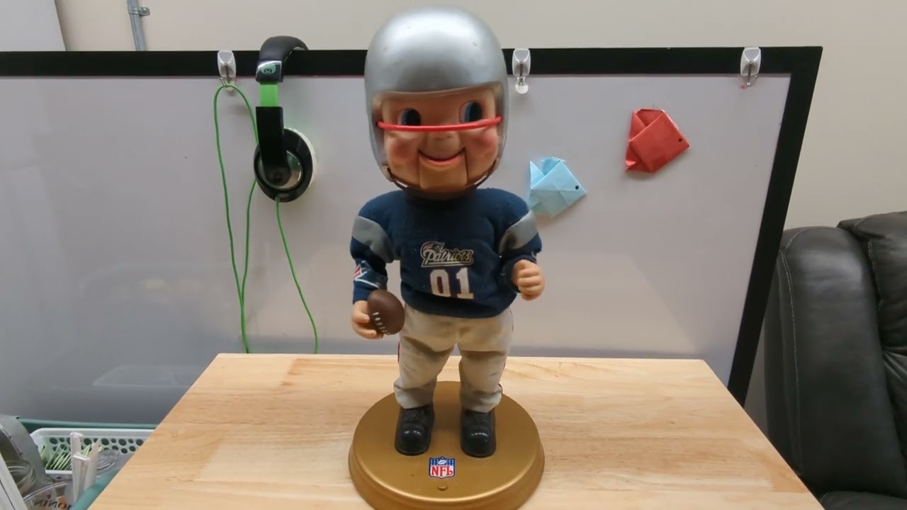 Gemmy Patriot's Rockin Randall