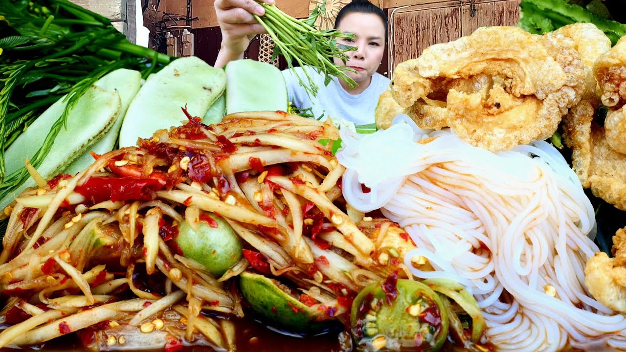 ตำบักหุ่งเผ็ดๆนัวร์ปลาร้าข้าวปุ้นเเคบหมูเเกล้มผักบุ้งนาผักขานัวร์ถึงใจ|ส้มซ่าพาเเซ่บ4กุมภาพันธ์ 2026