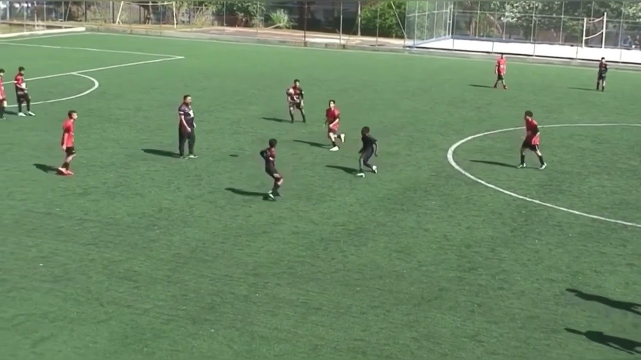 Nathan Augusto - Volante/Lateral Direito