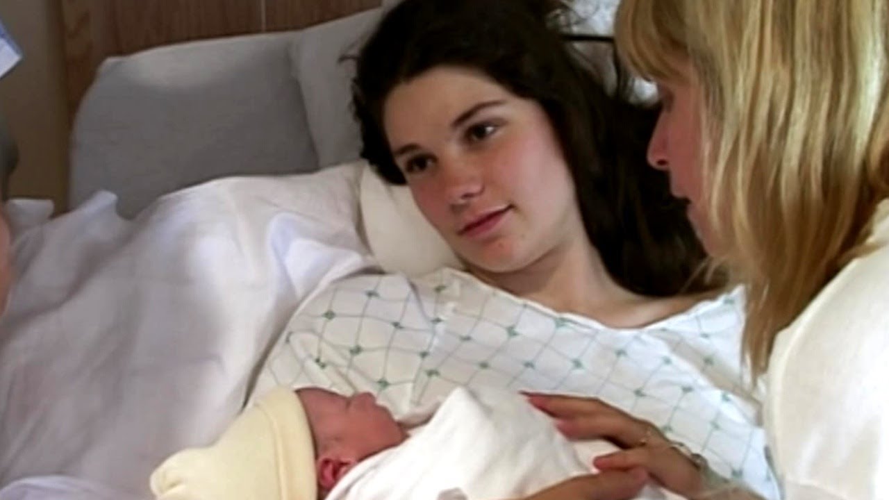 Real Birth Stories - Teen Moms, Twins, and Single Motherhood