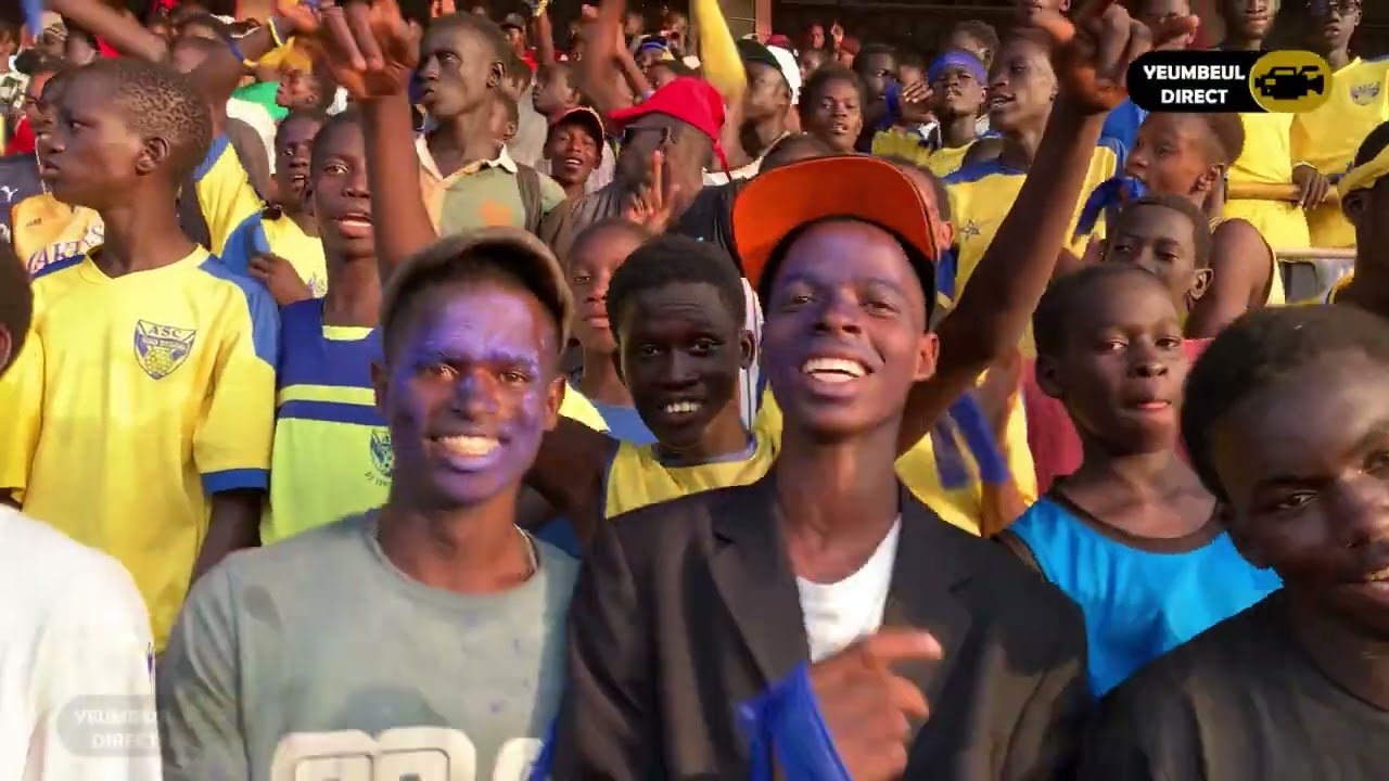 Ñoo deggo de yeumbeul. Animation avec Bakhaw lors du Match Contre Asc Cossane. Assiko