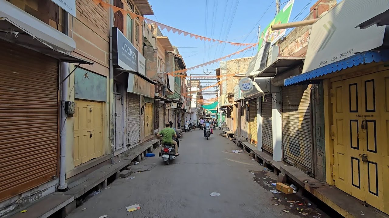 बॉर्डर के जिले में गूंजा सायरन, एक साथ पूरा बाजार हुआ बंद ..!!