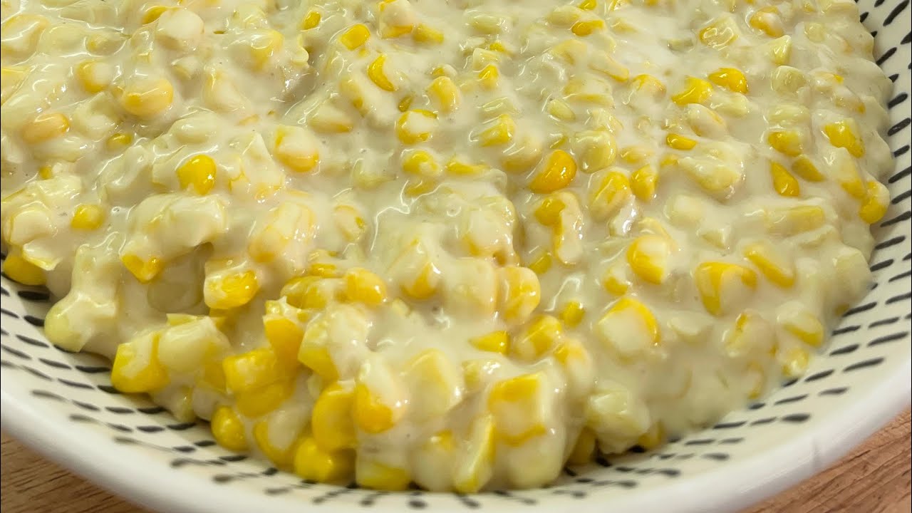 MY FAVORITE WAY TO EAT CORN 🌽/OLD SCHOOL HONEY BUTTER CREAMY SKILLET  CORN /EXCELLENT SIDE DISH