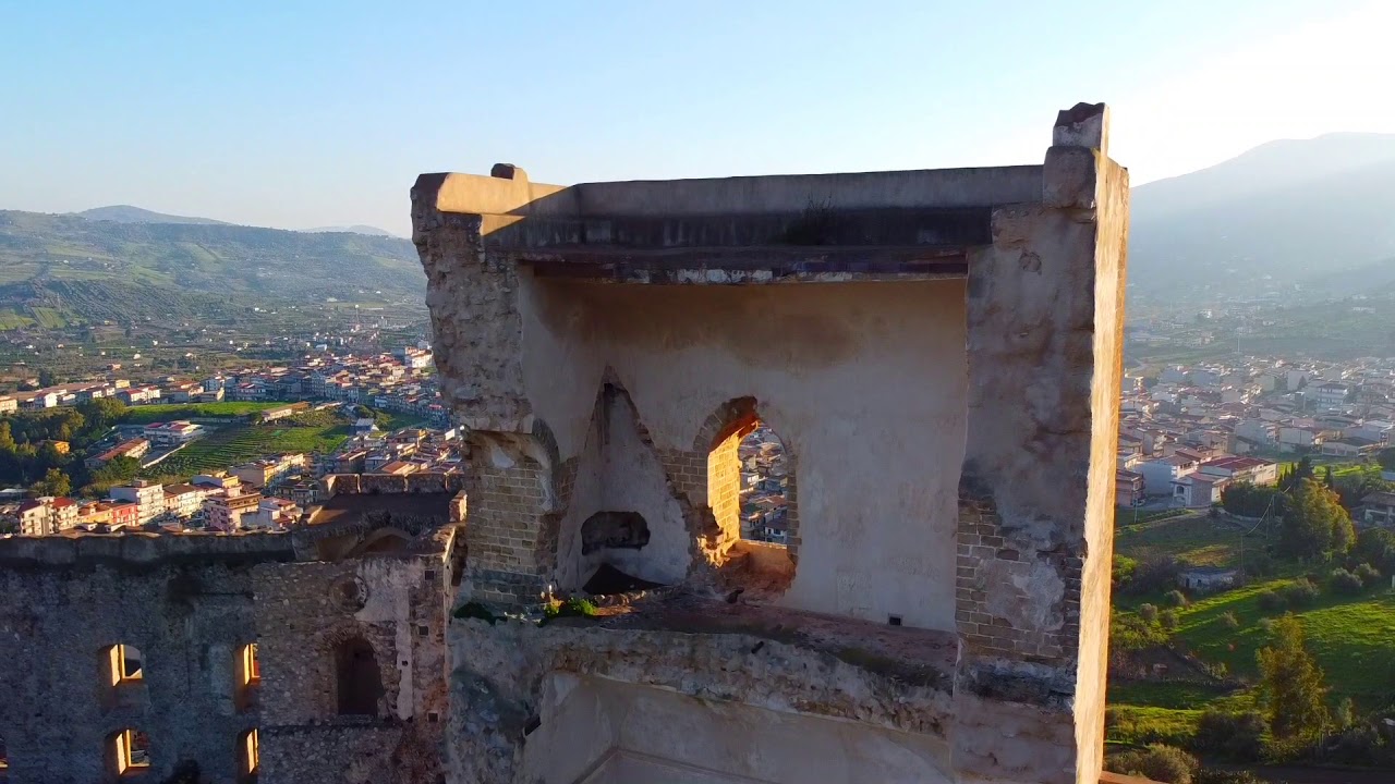 Castello dell'Emiro 🏰 #castello #natura #verde #misilmeri #relax