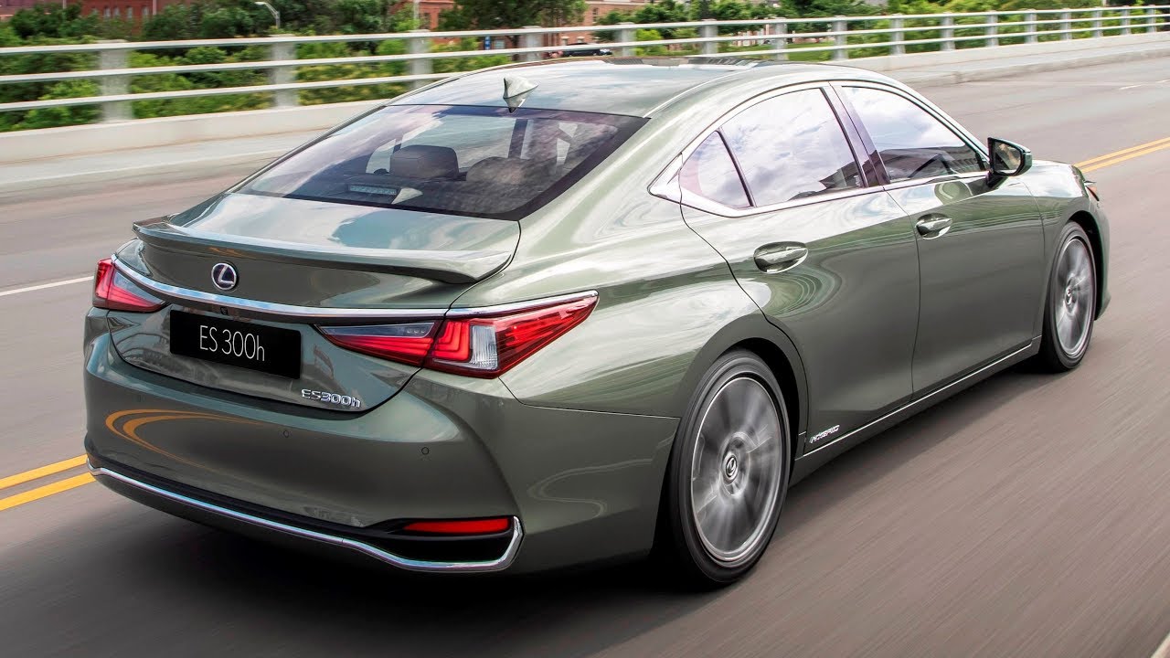 2019 Lexus ES 300h - Interior Exterior and Drive