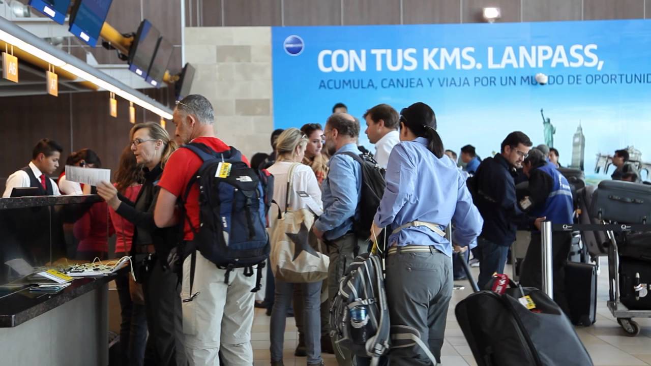 Aeropuerto Internacional Mariscal Sucre - Video corporativo