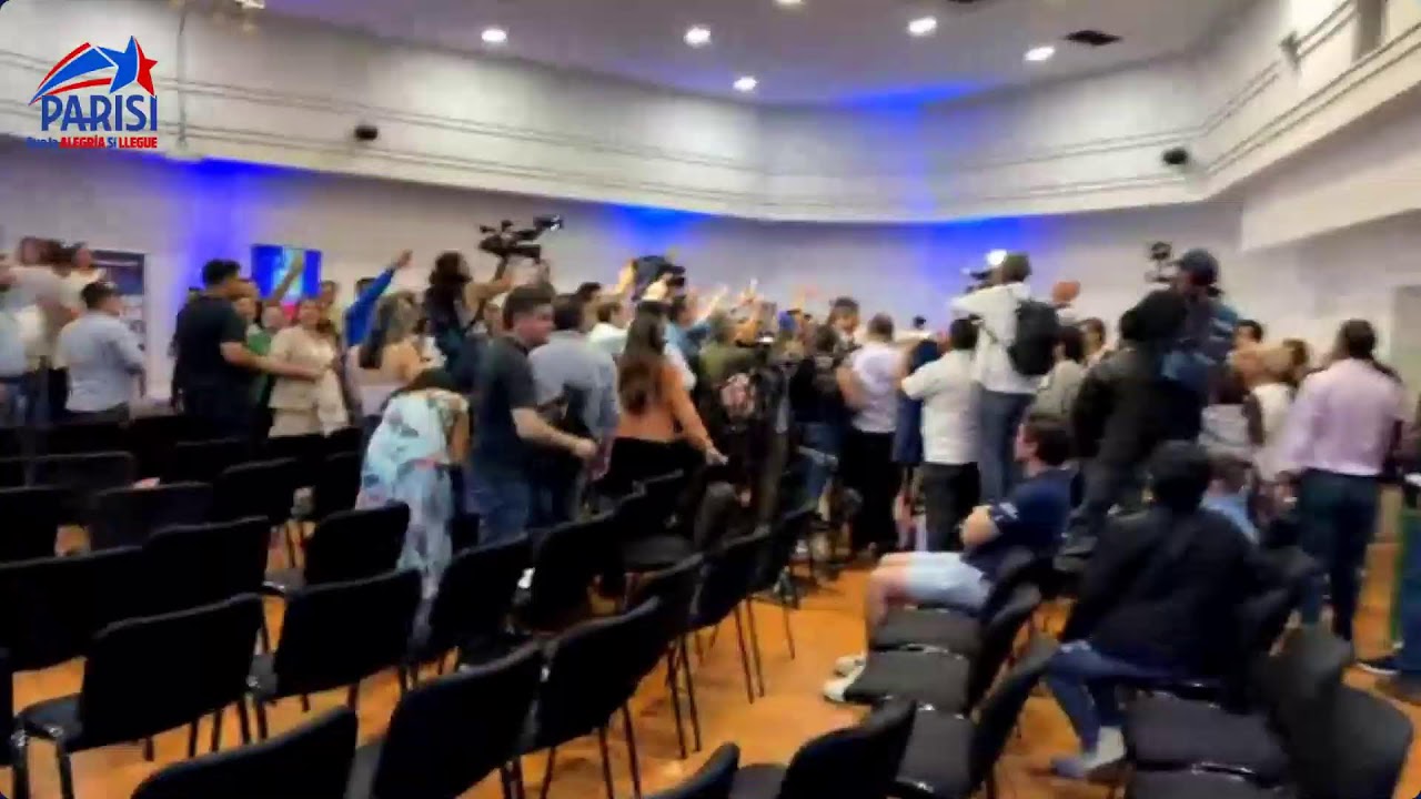 FRANCO PARISI DESDE EL COMANDO