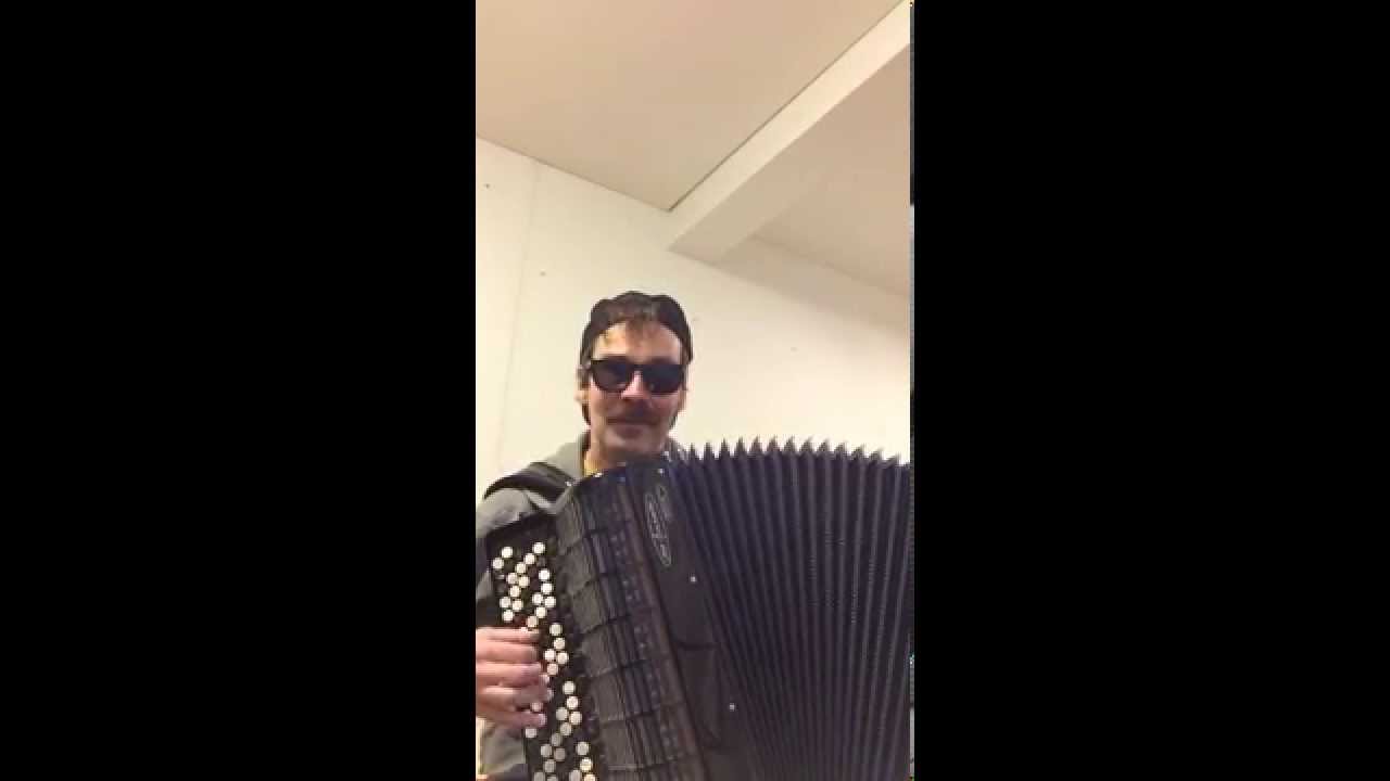 Liikkuu / Is Movin'