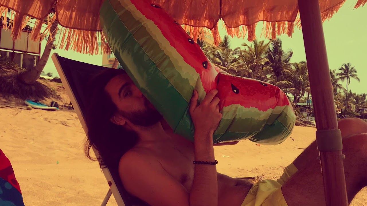 Vitamina Sol // Kristian Bob (de vacaciones)🍉☀️