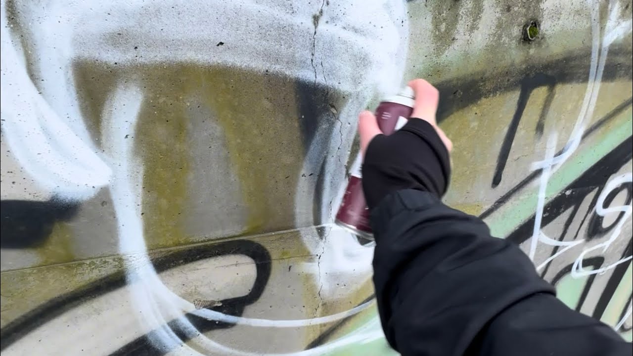 YEKS GRAFFİTİ 