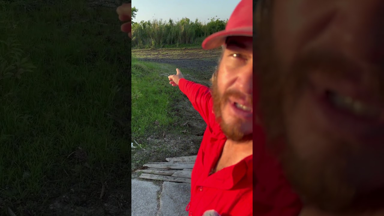 Dangers of kayaking Lake Okeechobee #captainerik #fishing #water