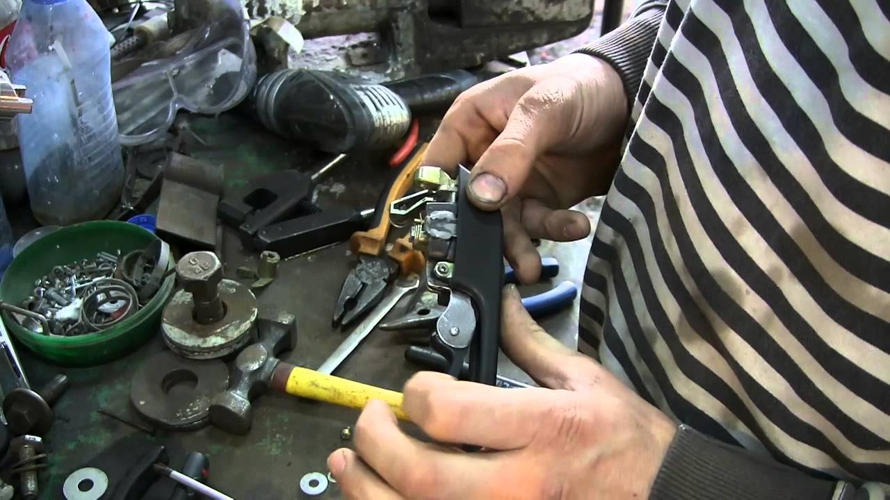 Гольф 2 ремонтирую ручку двери, как говориться все от скуки
