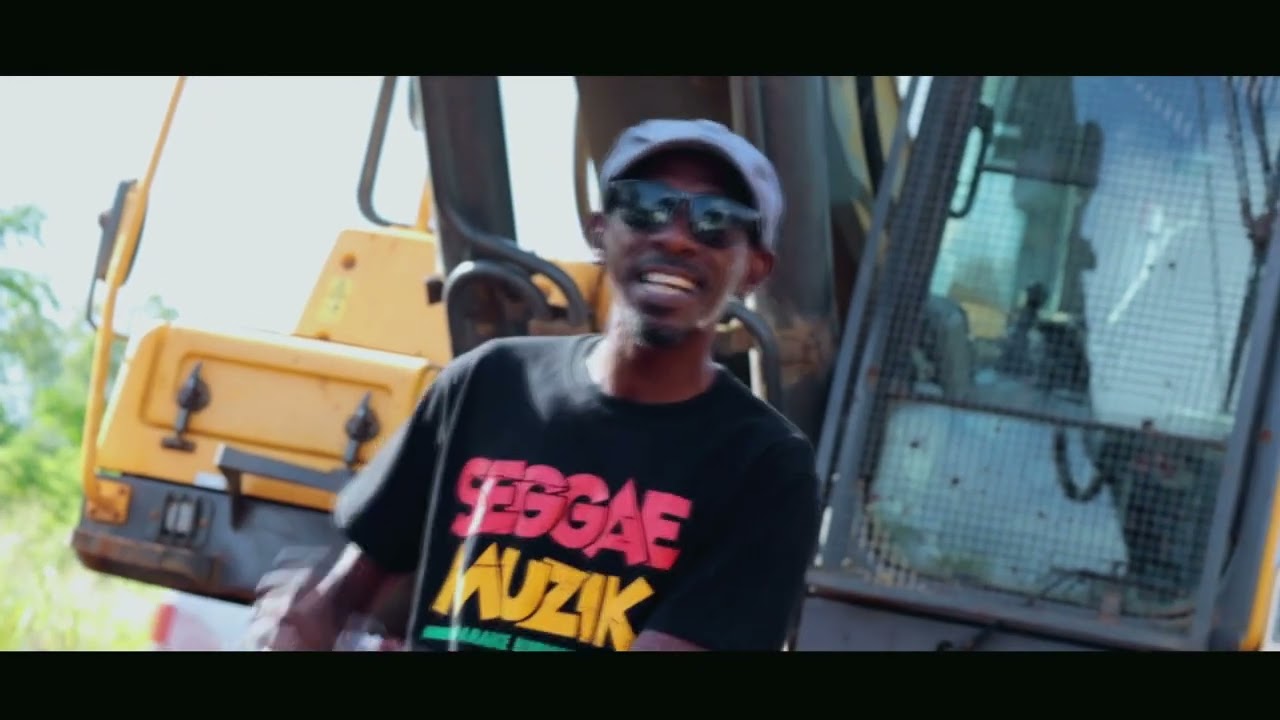 RESPECTE TRAVAYER  - BLAKAZI