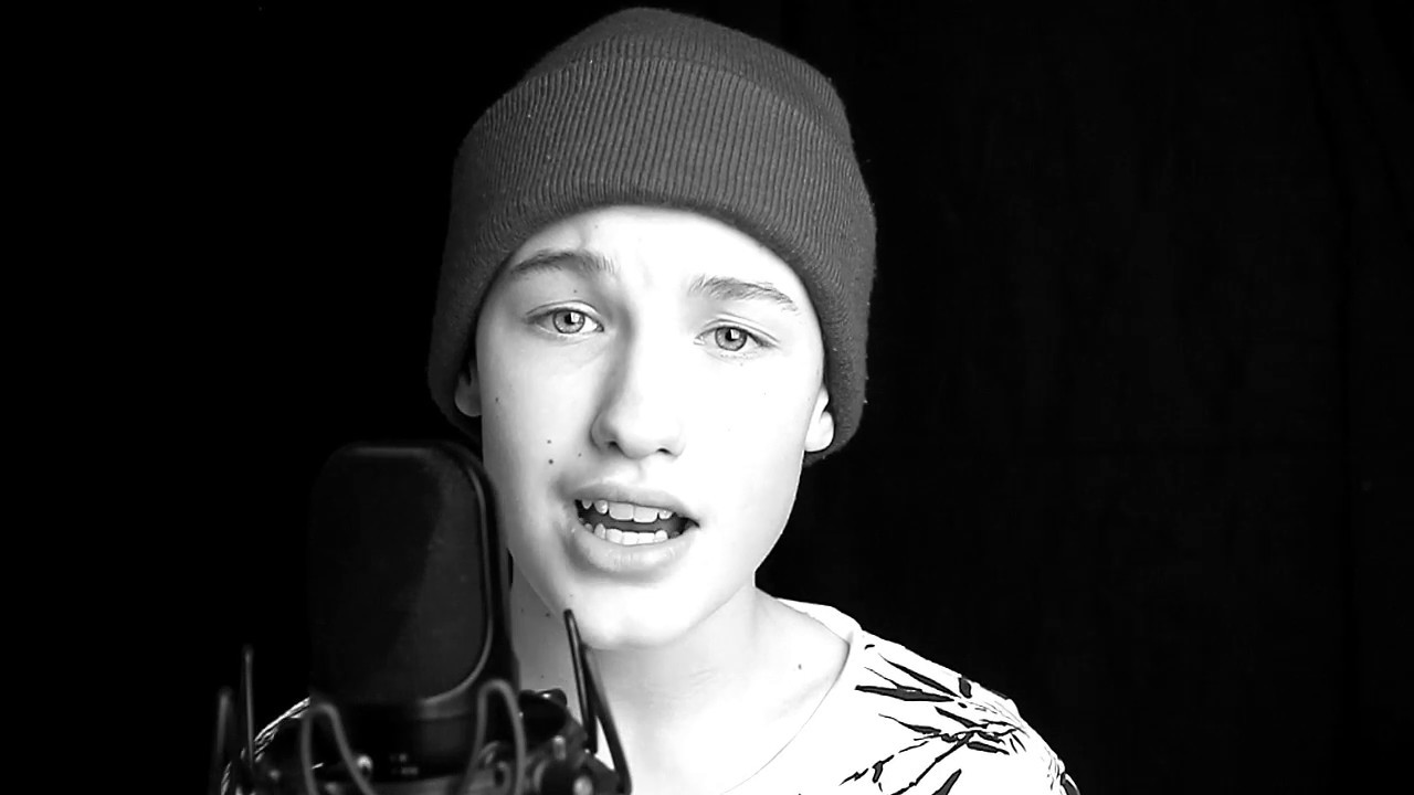 Wonderwall (cover by Liam Erixon)