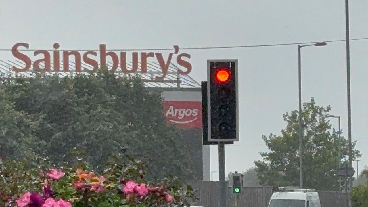 4016 PEEK TLED Toucan/Puffin Crossing in A527 Meadows Way, Station Road in Biddulph in Staffordshire