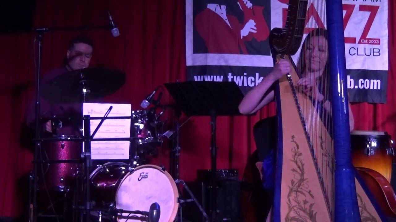 The Tara Minton Harp Quintet opens the Listening Lounge at Twickenham Jazz Club with a charming duet