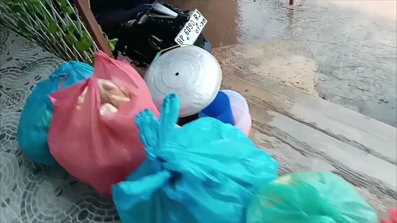 Ramadhan hari pertama 2026 pasar takjil melcem kebanjiran..