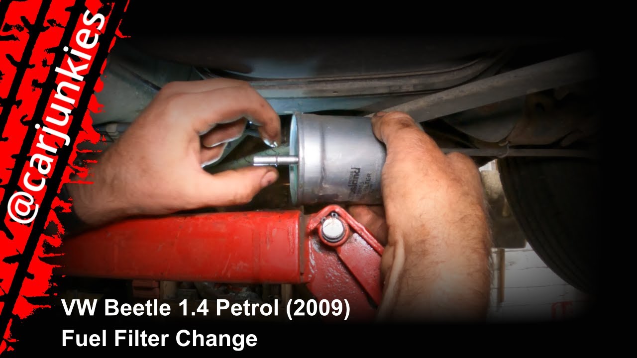 VW Beetle 1.4 Petrol (2009) - Fuel Filter Change