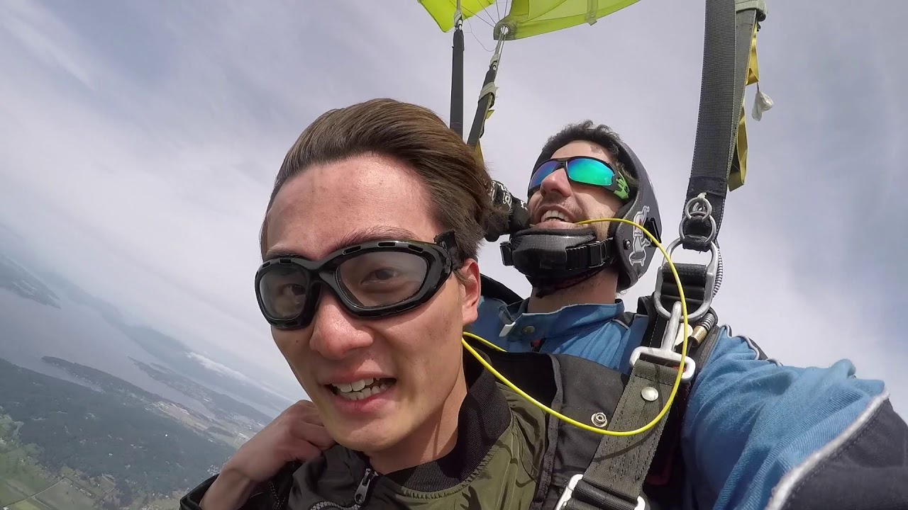 Hansol Kim's Tandem Skydive