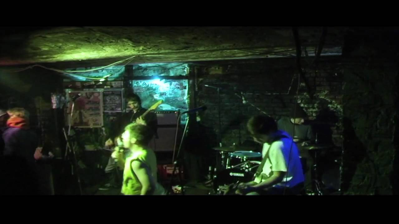 KV&AElig;RN Live