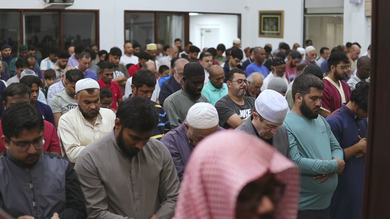 Imitation of Sheikh Yasir Imam of Makkah Isha Prayer
