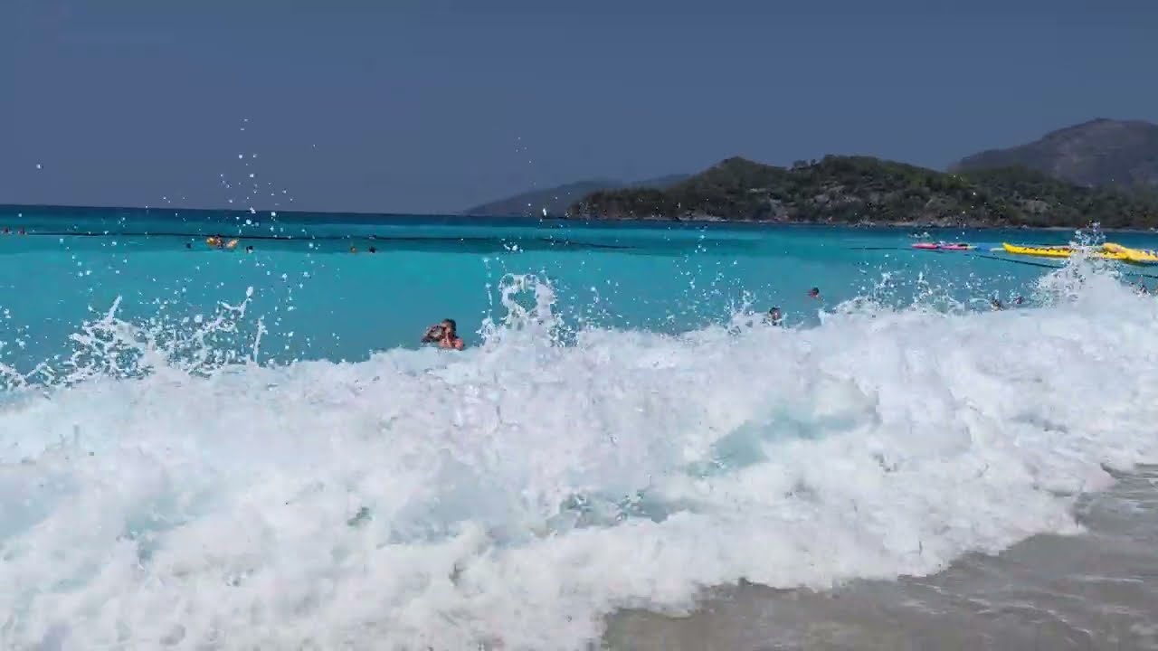 Красивое море и волны 🥰 Олюдениз #travel #turkish #sia #shortsclip #shorts #oludeniz 