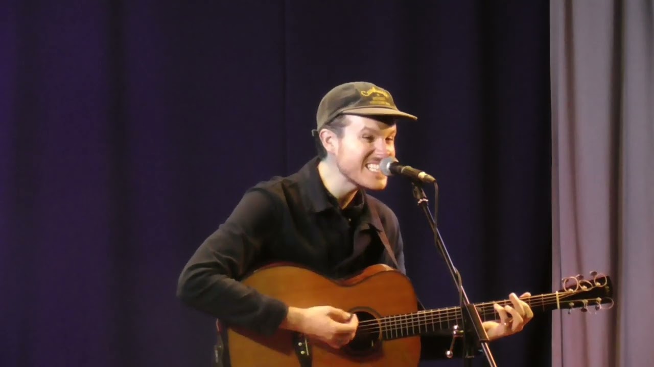 Luke Jackson - Eliza Holt
