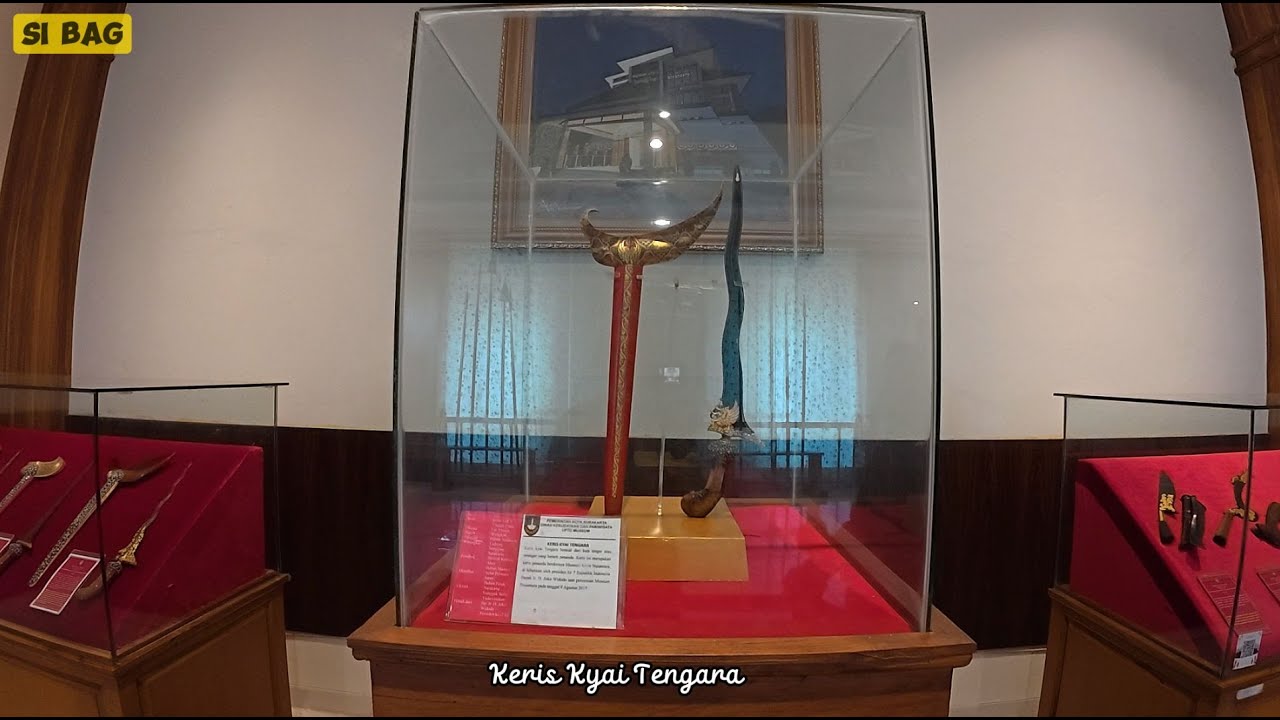 Melihat Koleksi Museum Keris di Solo - Berbagai Keris Nusantara