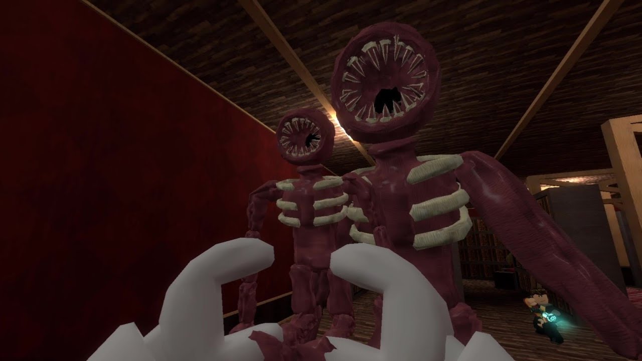 DOORS BUT IN GMOD! FIGURE CHASE WHILE HOLDING A HOLDABLE FIGURE!