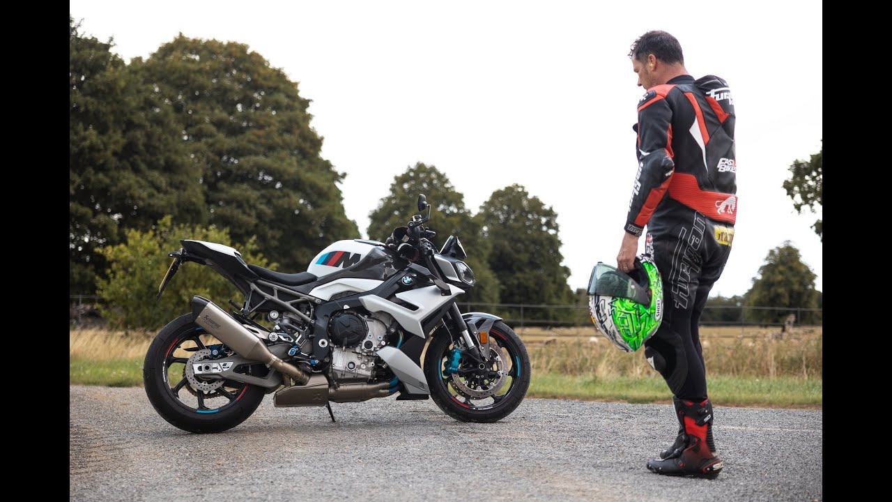 2025 BMW M1000R - Is this really necessary?