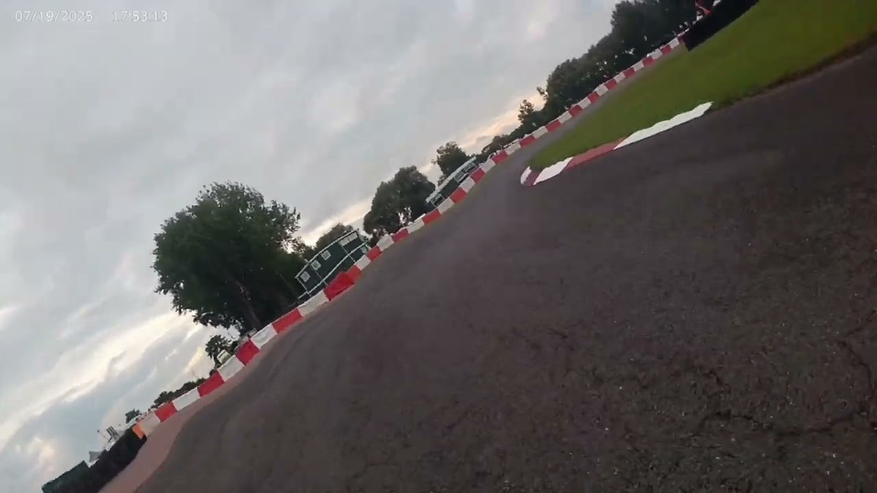 2025 Earlystocks. Darley Moor. Race 3? 