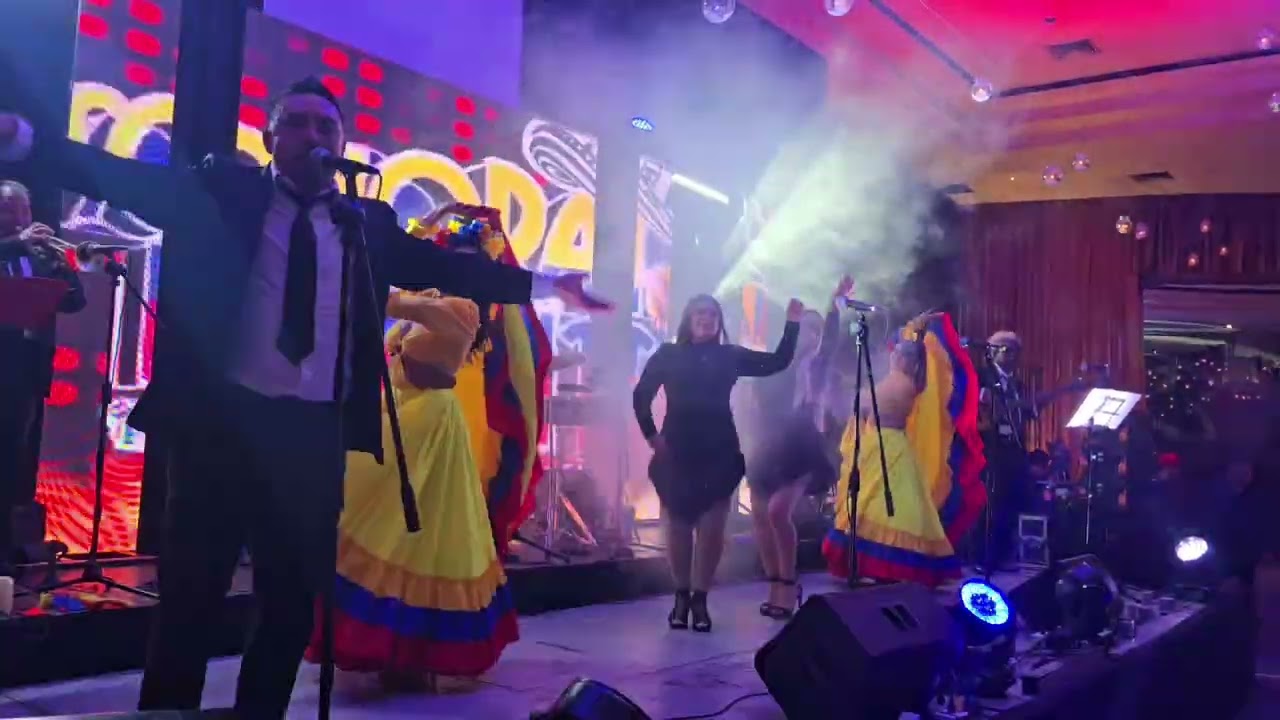 TRIBUTO A LA SONORA 100% EXPLOSIVA DINAMITA TEMA LA CADENITA 