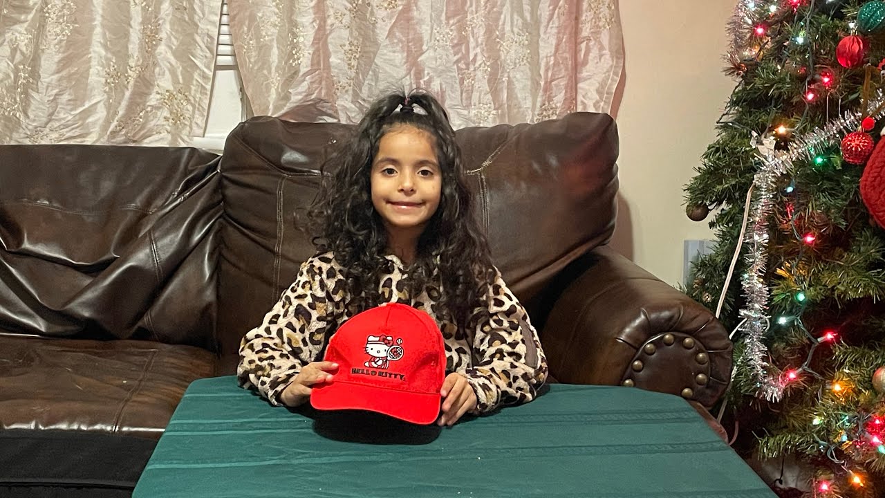Hello kitty hat 🧢 