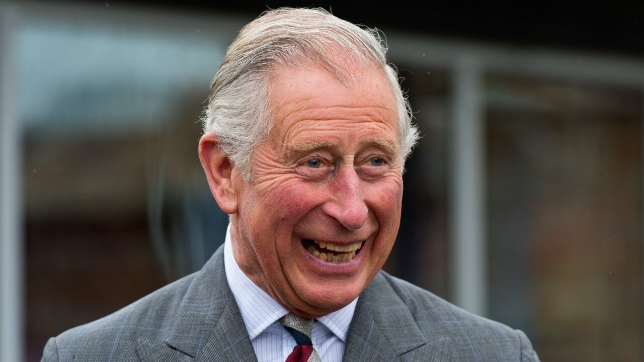 'Frustratingly failing fountain pens': King Charles jokes about viral leaking pen incident