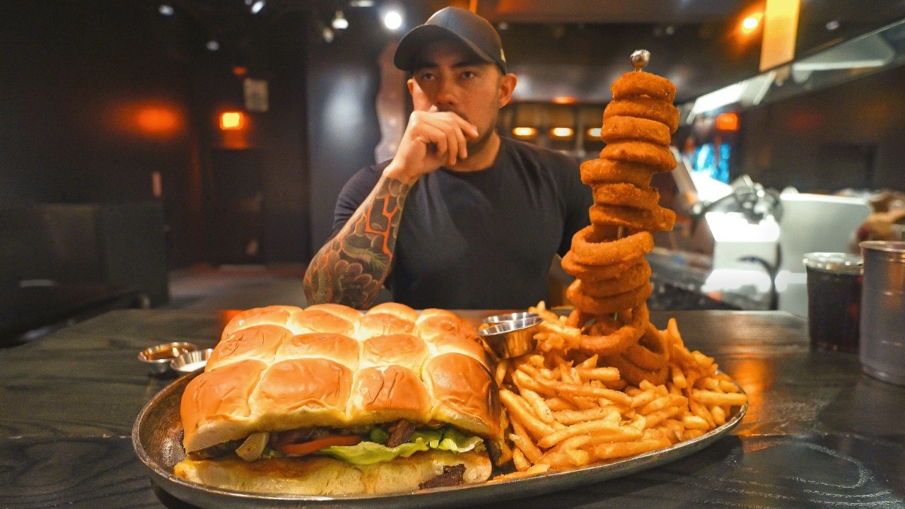 Las Vegas' Craziest 8lb 