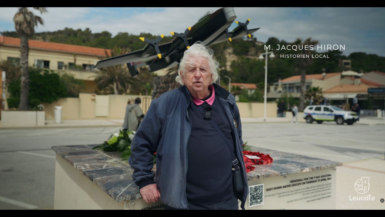 Stèle hommage aux 7 aviateurs de la RAF - Interview et discours de Jacques Hiron, historien local