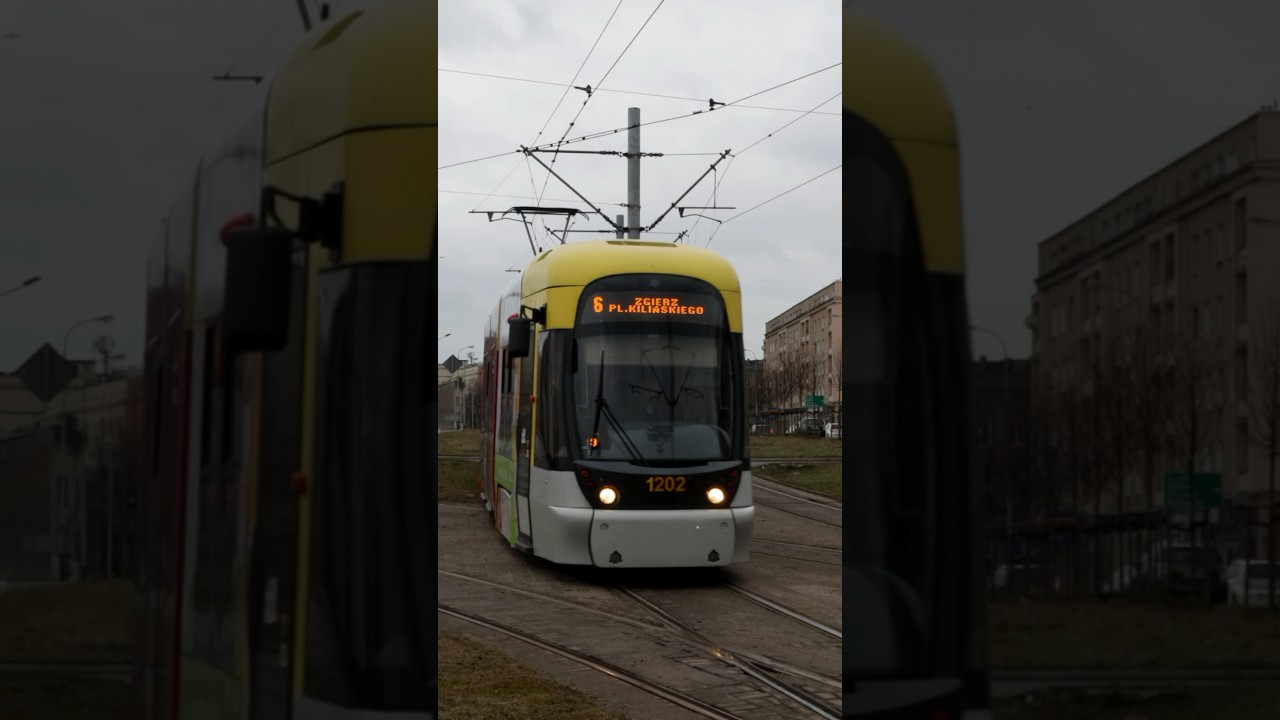 Bombardier Cityrunner in Ł&oacute;dź🇵🇱 #tram #publictransport #ł&oacute;dź #poland #shorts