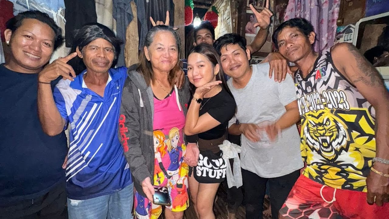 KAHIT ANO NALANG ANG NAPUPUNA