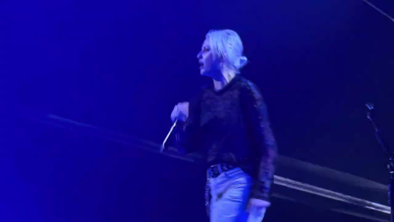Linkin Park live in Toronto - Numb & From the Inside