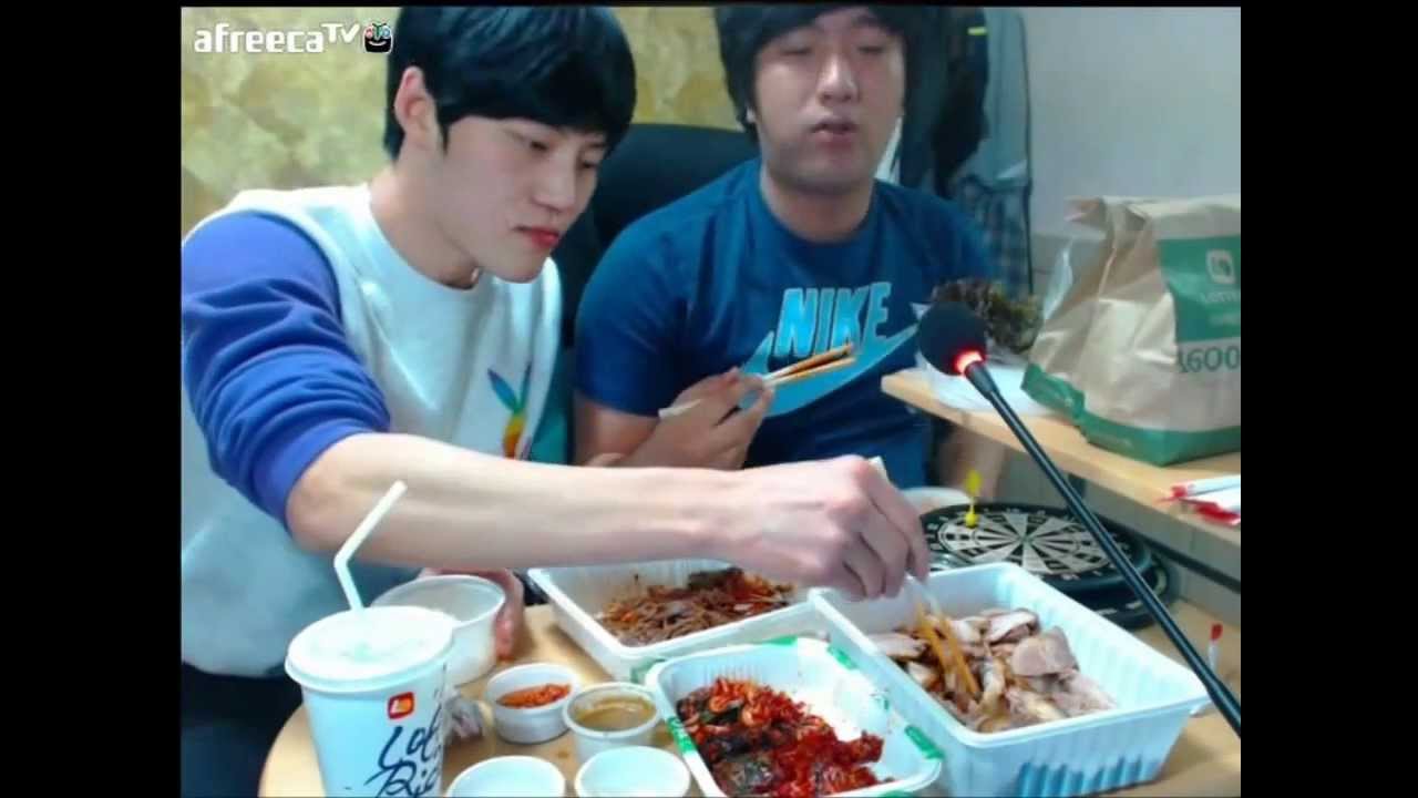 [아프리카tv] 카트라이더 김택환 범프리카님과 족발먹방 Mukbang(Eating show)