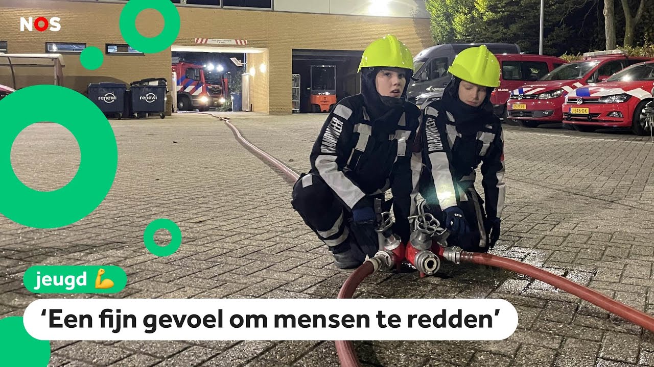 Hoe blus je een auto of batterij? Dat leren ze bij de jeugdbrandweer