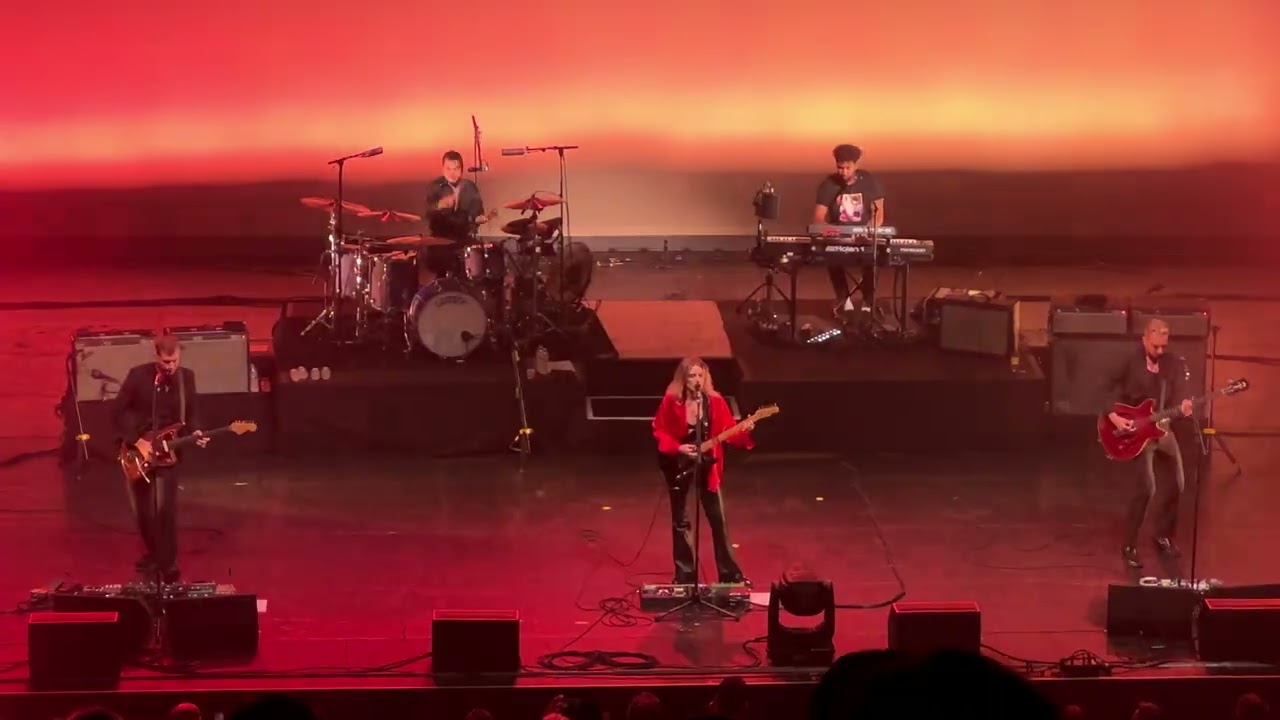 Wolf Alice · 2022-10-19 · Wiltern · Los Angeles · full live show