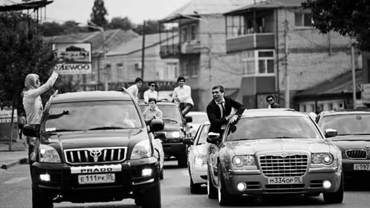 Пацан молодой,она молодая ♛ Bradziaga Бродяга