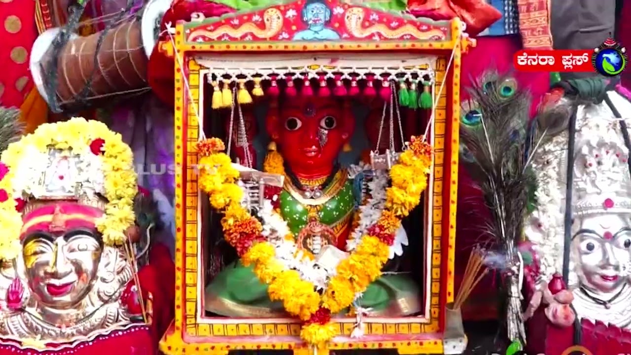 ಶ್ರೀದೇವಿಯ ದರ್ಶನ ಪಡೆದು ಪೂಜೆ ಸಲ್ಲಿಸಿದ ಶಾಸಕ ಭೀಮಣ್ಣ ನಾಯ್ಕ