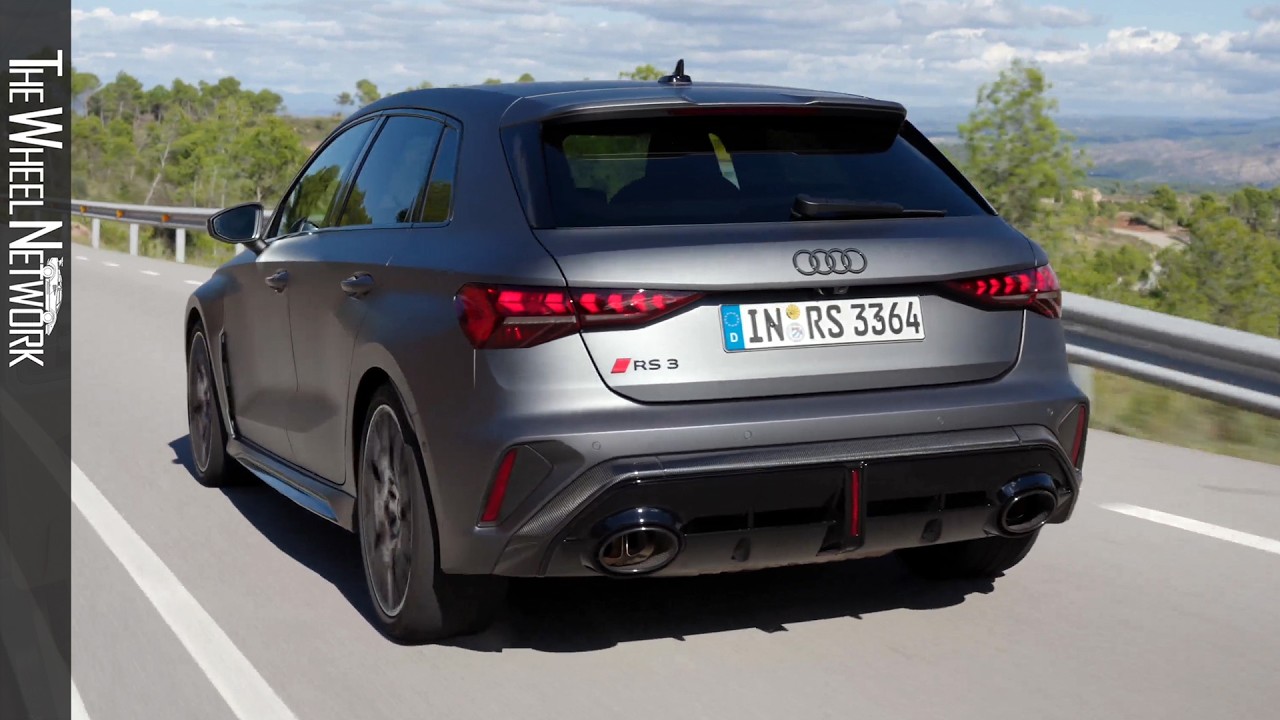 2025 Audi RS3 Sportback | Daytona Gray | Driving, Interior, Exterior [4K]