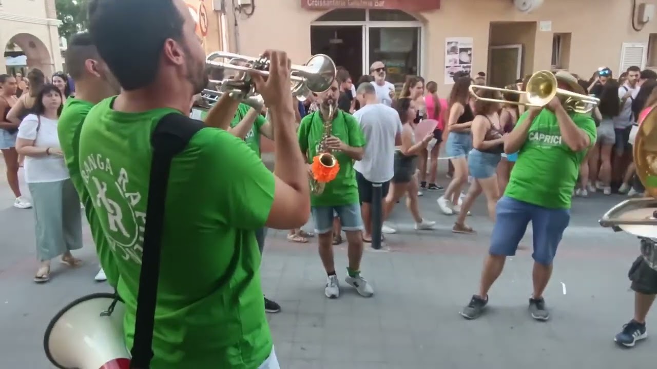 Primer Buscabirres de festes del Carme