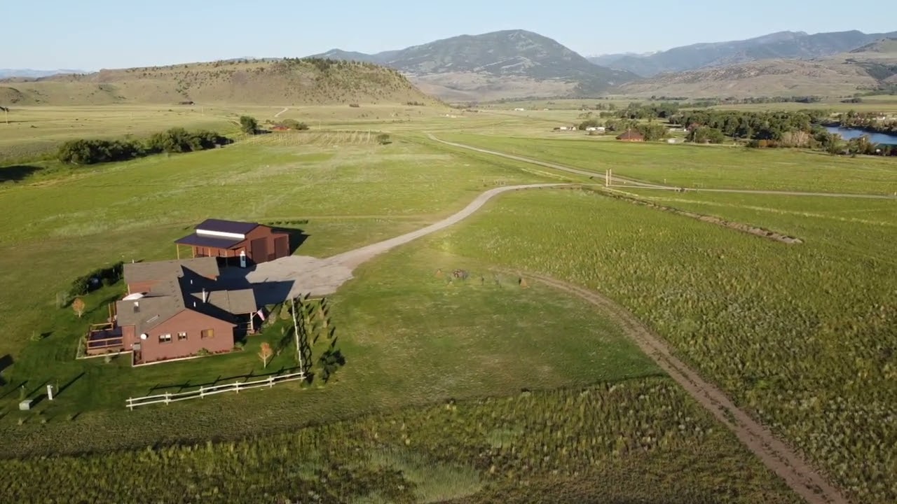 680 E River Rd, Pray, MT 59065
