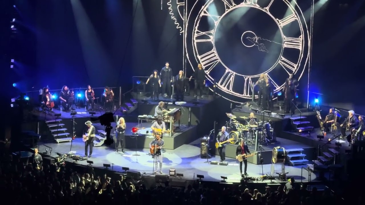 Hands of Time ⏳- Eric Church Live at Climate Pledge Arena in Seattle, Washington 11/8/2025